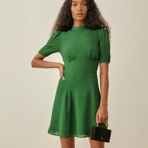 Reformation Maylin Dress in Kelly Green Size 0